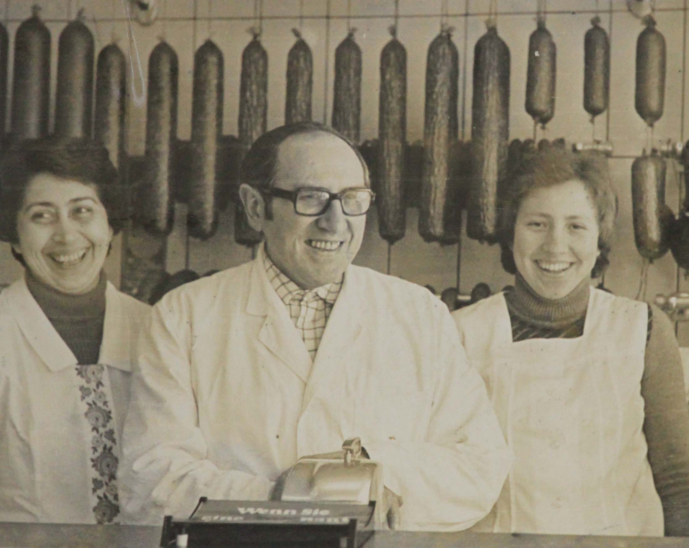 1975